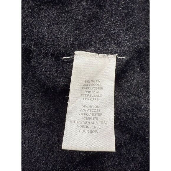 Tahari Women’s Small Faux Fur Jacket Black Comfort Soft Whimsigoth Chic NEW - Picture 6 of 6